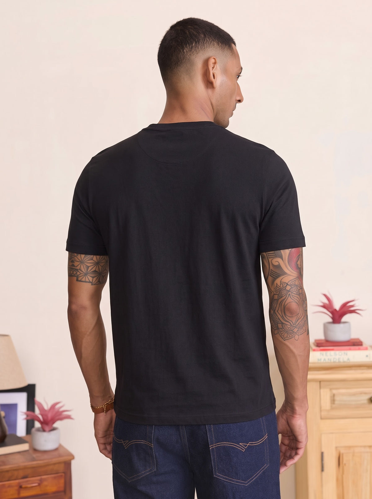 Stay Calm Men Classic Crew T-Shirt