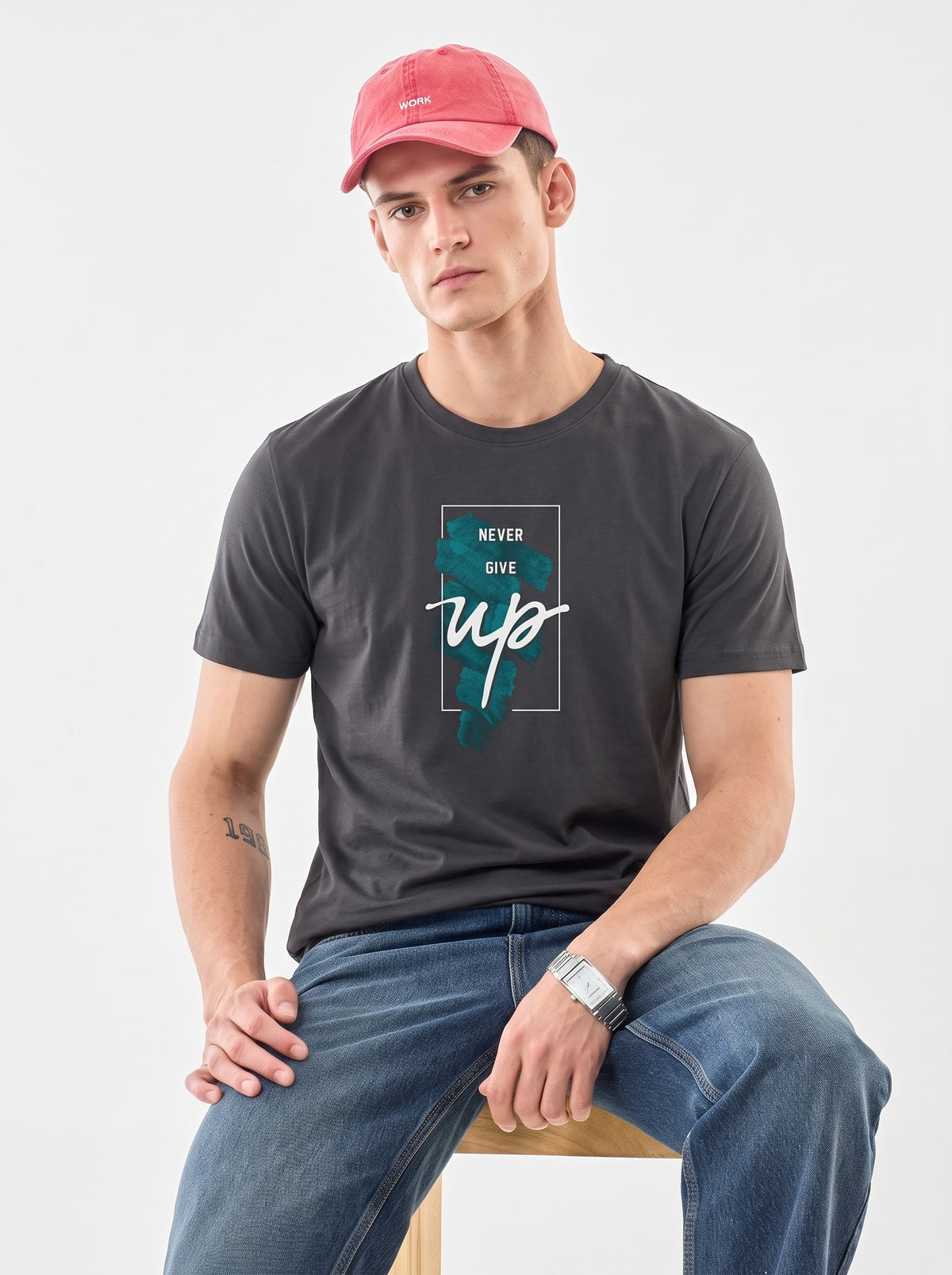 Never Give Up Men Classic Crew T-Shirt