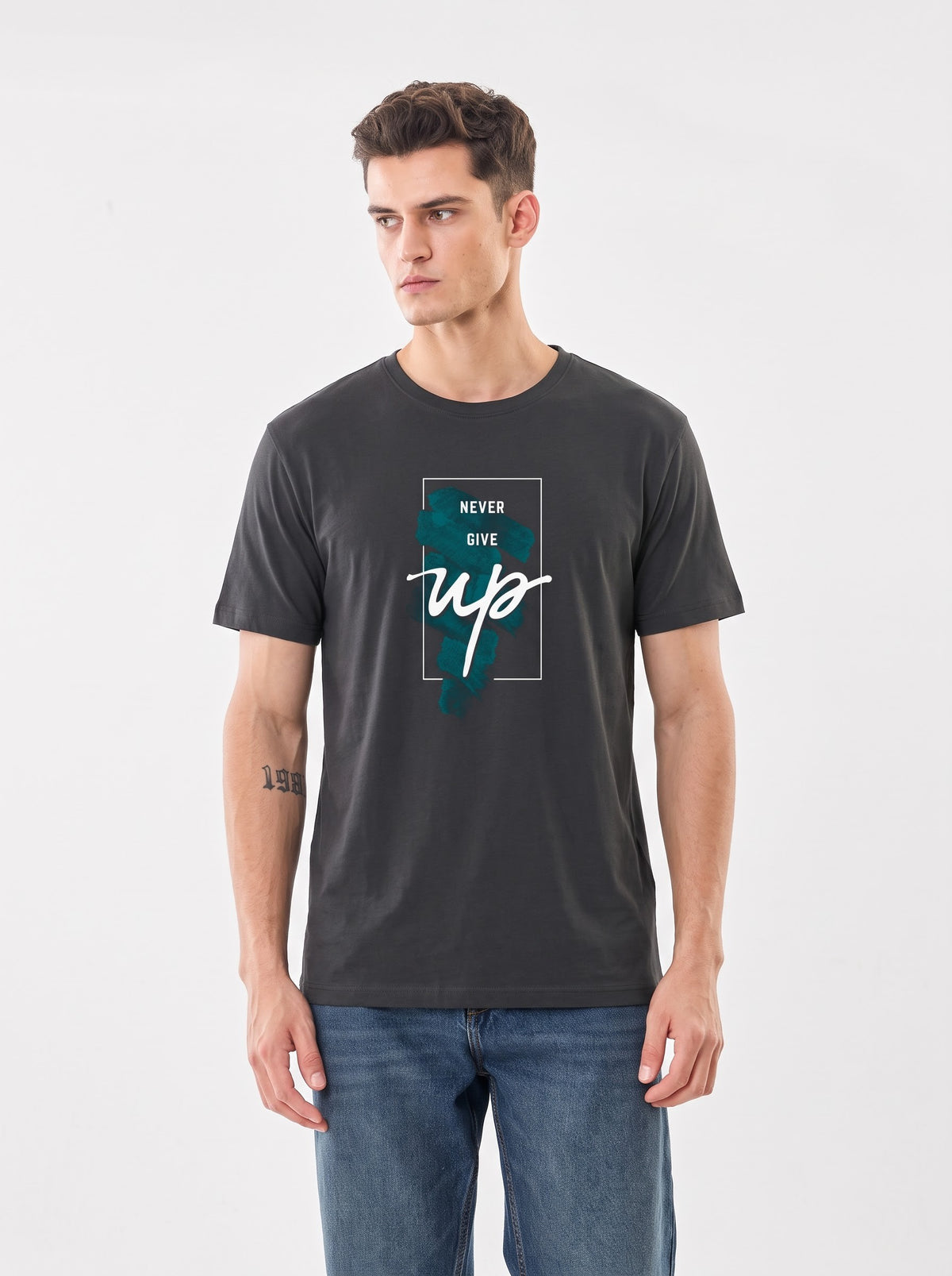 Never Give Up Men Classic Crew T-Shirt
