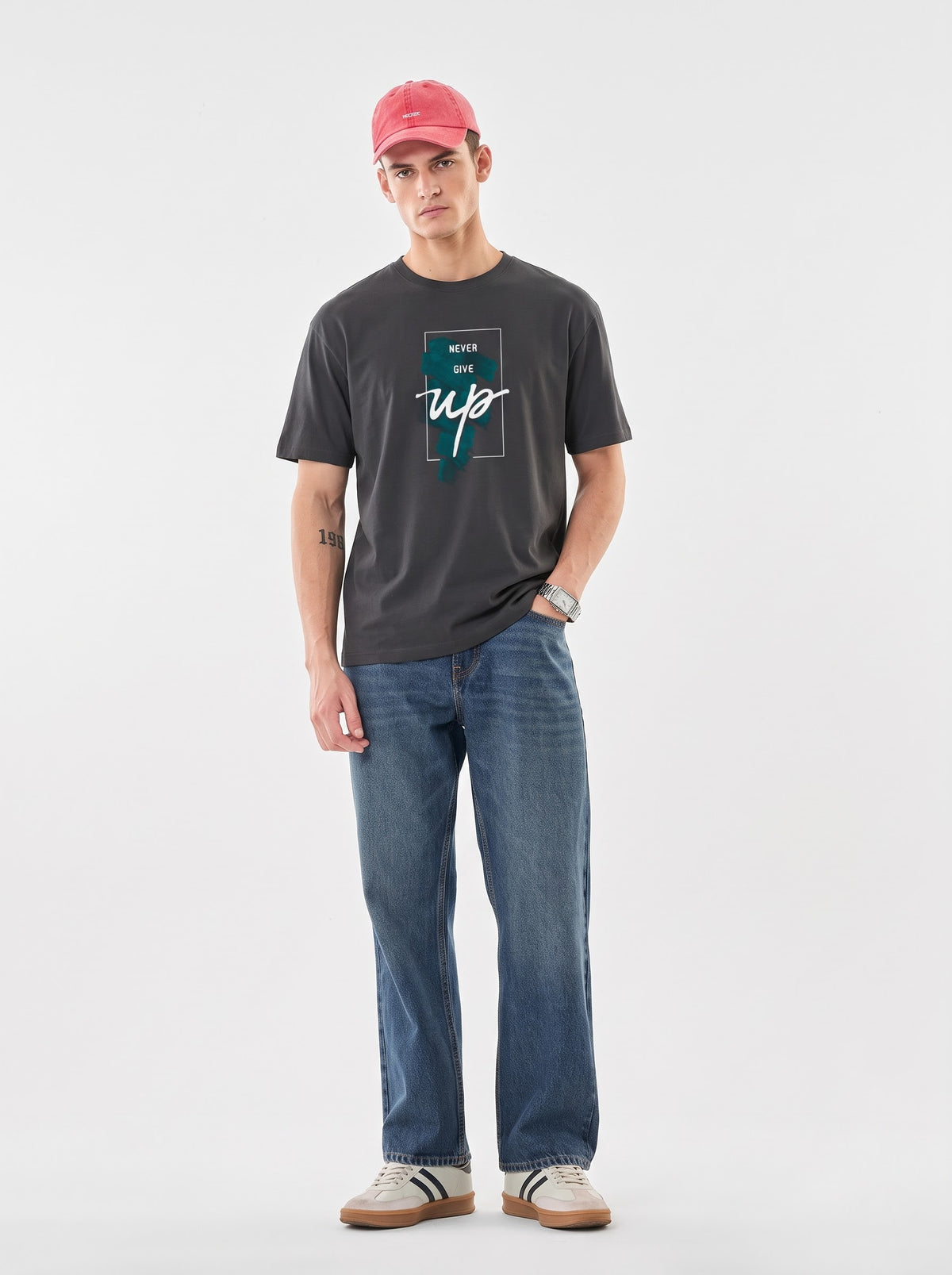Never Give Up Men Classic Crew T-Shirt